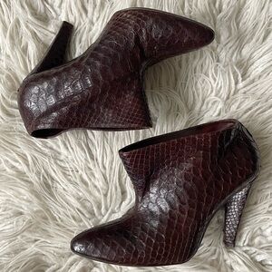 Balenciaga Brown Python Snake Leather Pointed Toe Heeled Ankle Bootie Size 39